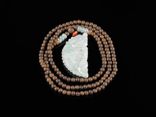 XY0006原创沉香+翡翠龙鱼挂件 商品图1