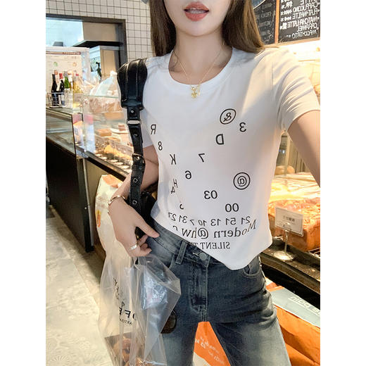 【110元任选2件】最后一波现货！字母短袖T恤 商品图3