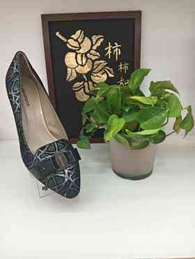 4F莱斯佩斯女鞋