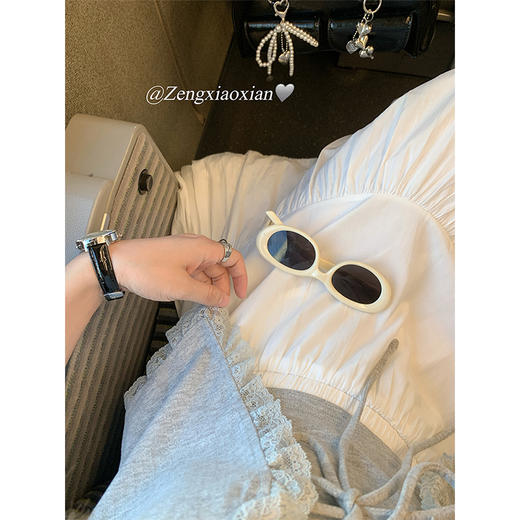 <曾小咸推荐>设计感假两件浅花灰圆领短袖T恤 商品图1