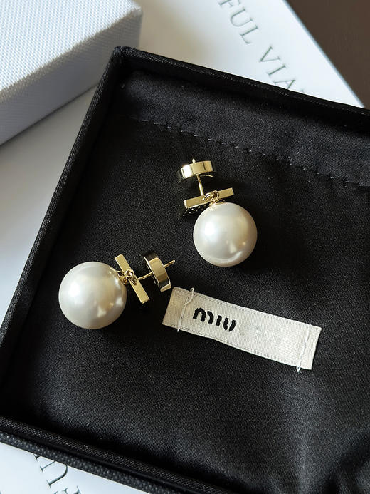 THS-无 缪家 少女感方块珍珠耳饰 CU1276 商品图5