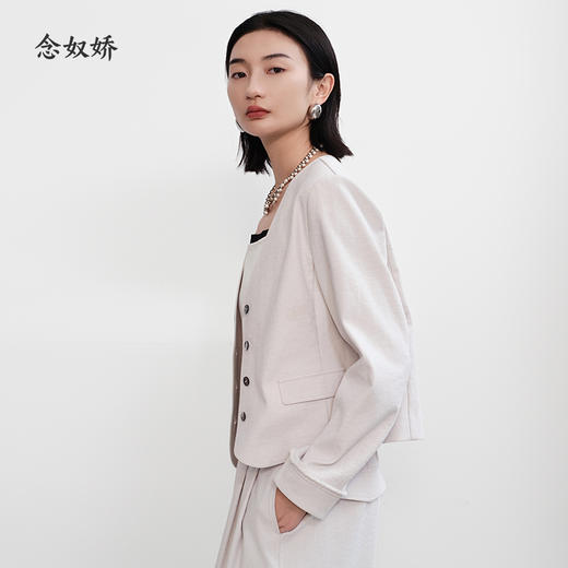 【商场同款】CNX5388 “静奢西装”  冰川灰V领短款西服外套 商品图5