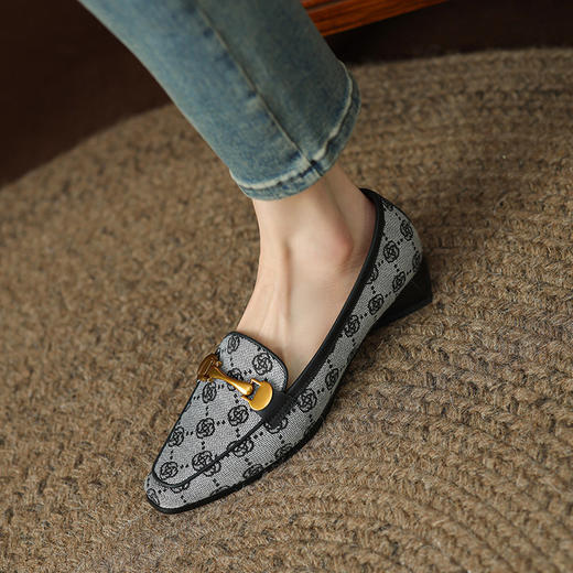 【预售5天】韩版小香风拼色女鞋，牛皮织物复古平底乐福鞋HYT&F-7201 商品图2