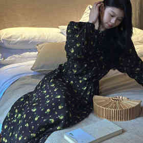 顺丰包邮洛诗琳15754春季新款气质人丝清新印花抽褶连衣裙女50748