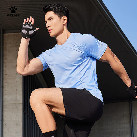 训练T恤 商品图0