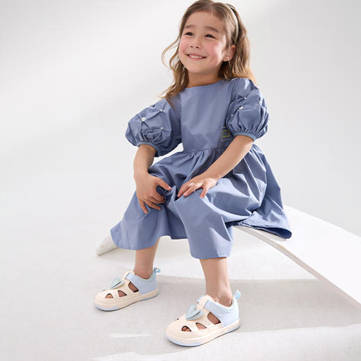 卡特兔学步鞋女宝宝2025夏季儿童板鞋防滑耐磨网眼透气儿童凉鞋 商品图1