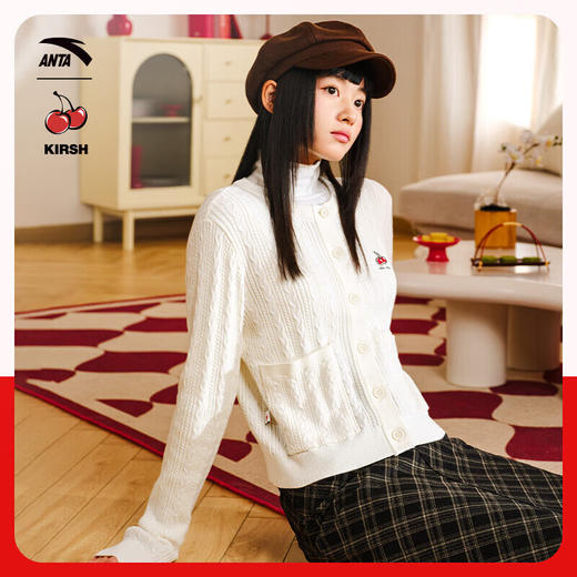 安踏（ANTA）x KIRSH联名 女冬季新款樱桃毛衫编织衫圆领套头针织衫162518752 商品图2