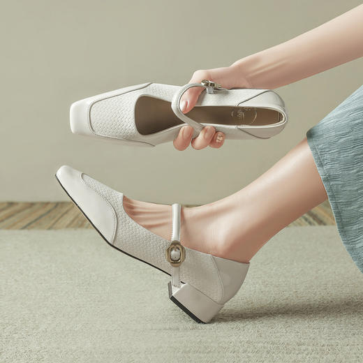 品质好货|Safiya/索菲娅2025气质法式方头玛丽珍单鞋SFD1111727 商品图1