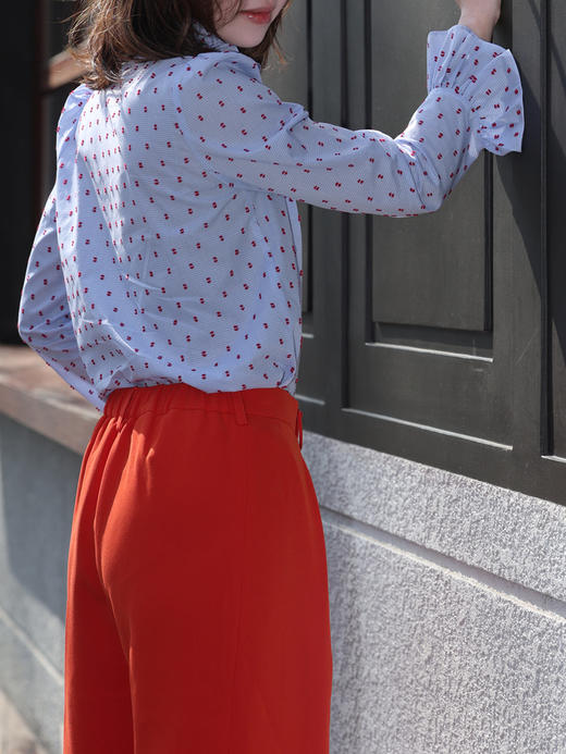 TYNVIE 纹理波点喇叭袖口棉质衬衫 商品图7