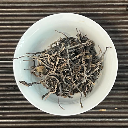 [买5送1]2025《大黑山乔木》春茶 200克/饼 生茶 商品图1