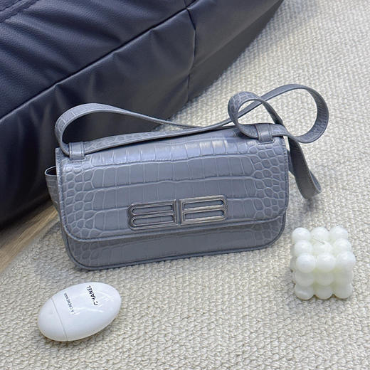 巴黎世家 灰色 鳄鱼压纹牛皮 Gossip 斜挎包 商品图0