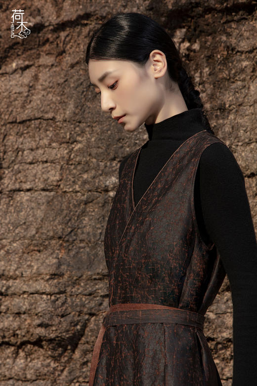 荷木HEMU丨泥行·长马甲 商品图3