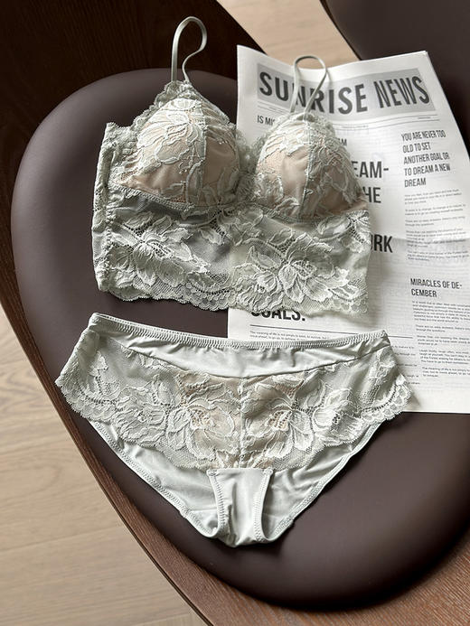 现货 THS-无【不退换】 LAp家 BRIGITTA系列内衣套装 4色 BO120 商品图4