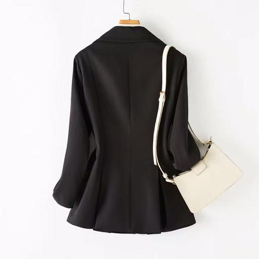 七夕福利-NO退【TERRE BLEUE品牌】品质款➡️390 裙摆下摆收腰中长西服外套-喜出 商品图4