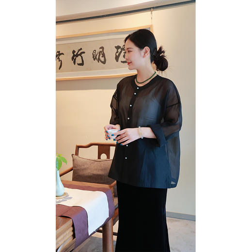 【2026东衣作】新中式衬衣（25710082元青-结缘款） 商品图1