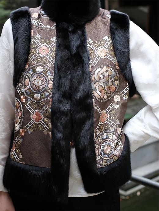 盛唐牡丹 |老料刺绣水貂坎肩（黑毛） 商品图0