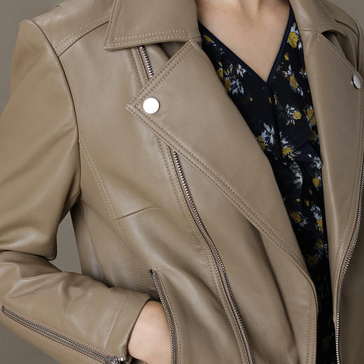 10003317500 宝姿PORTS   女装长袖短皮衣 商品图3