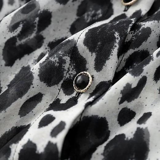 【高货wl】全新升级【铂金会员220/天猫299/差价79】(02957) 洛诗琳法式复古印花雪纺系带领女衬衫时尚感气质长袖女 商品图3