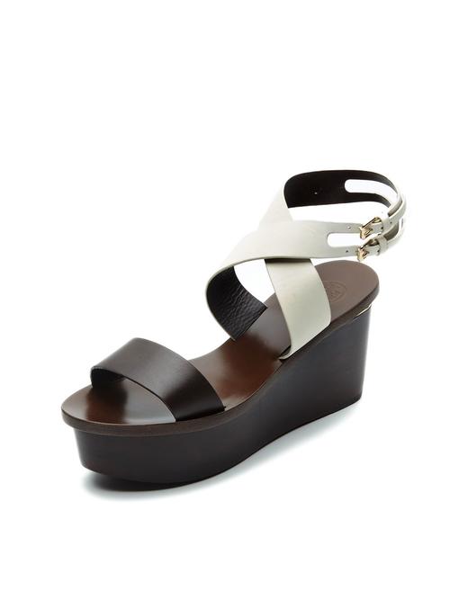 888736321008 汤丽柏琦Tory Burch    Tory Burch女款深褐/米白色交叉断跟高跟鞋 商品图1