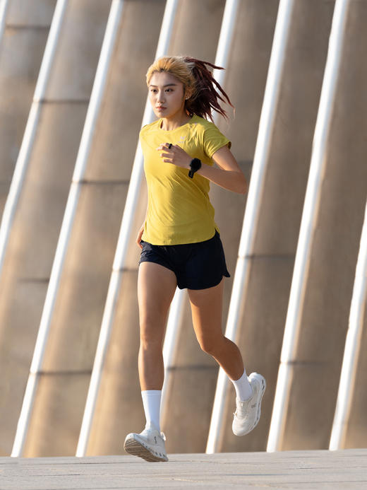 BODYWIT专注女短袖T恤 商品图0