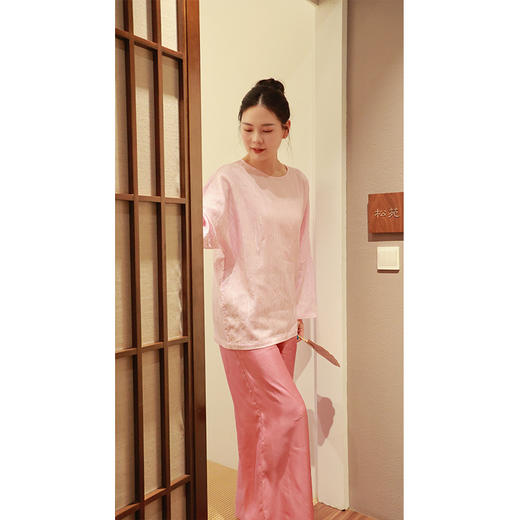 【抖音专属】阔腿裤（25709088龙膏烛高定款） 商品图3