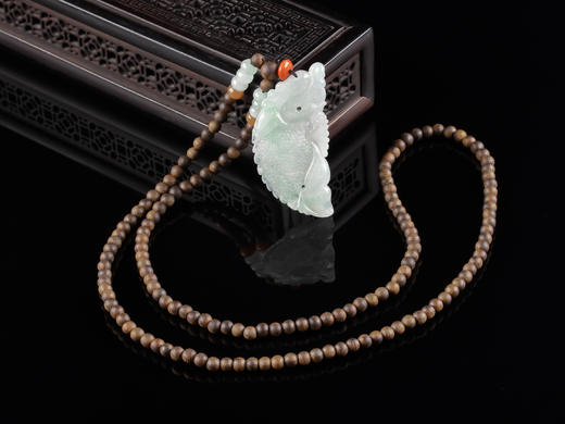 XY0006原创沉香+翡翠龙鱼挂件 商品图0