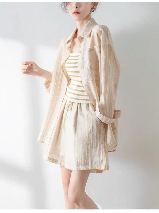 夏装搭配一整套【85%天丝】2025新款网红炸街防晒衬衫+背心➕短裤三件套装-喜出 商品图6