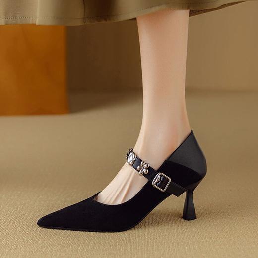 【预售5天】复古磨砂真皮一字带V口玛丽珍女鞋春秋新款尖头高跟浅口单鞋DB&M6218 商品图4