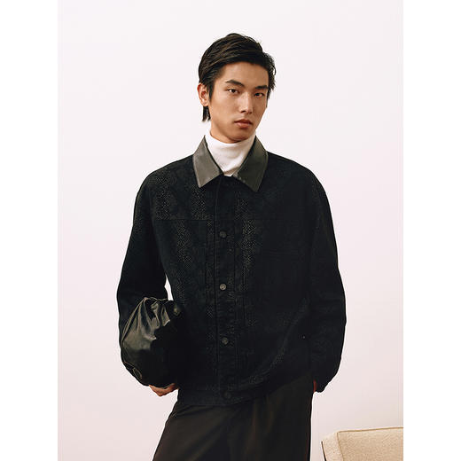 GXG男装 新年系列复古蛇纹印花PU拼接教练夹克外套 25年春热卖 商品图2