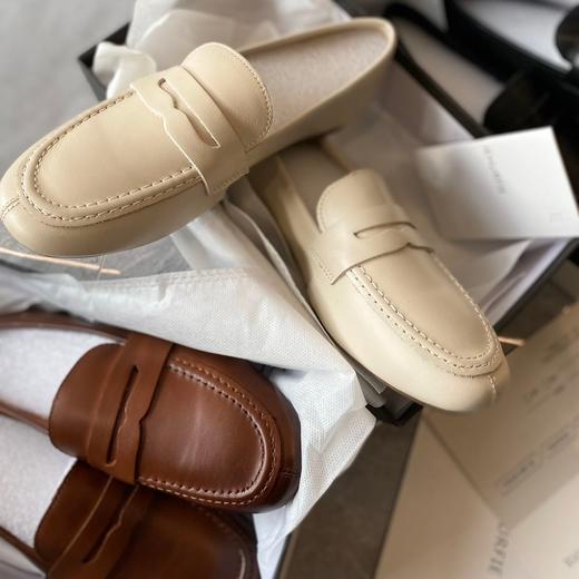 纪华菲 轻便乐福鞋 商品图1