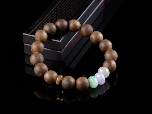 XY0101原创沉香+三彩翡翠单圈手串 商品图2