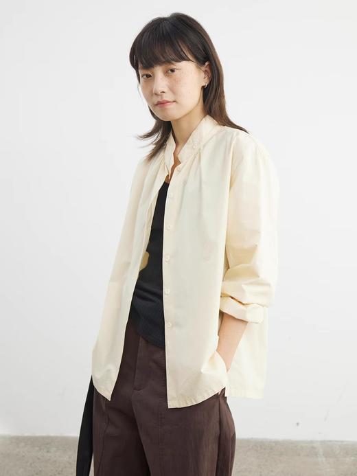 步履不停/5A11235C/立领基础衬衫 商品图0