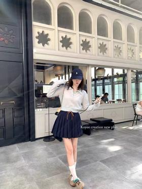 QANWAN ZONG品牌1379藏青防走光10%羊毛百褶裙-喜出