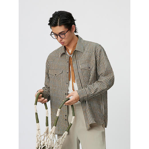 GXG男装 泡泡纱格纹时尚休闲通勤翻领长袖衬衫男生 25年春热卖 商品图3