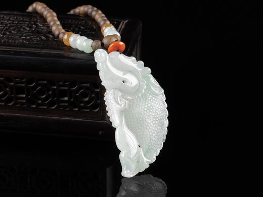XY0006原创沉香+翡翠龙鱼挂件 商品图3