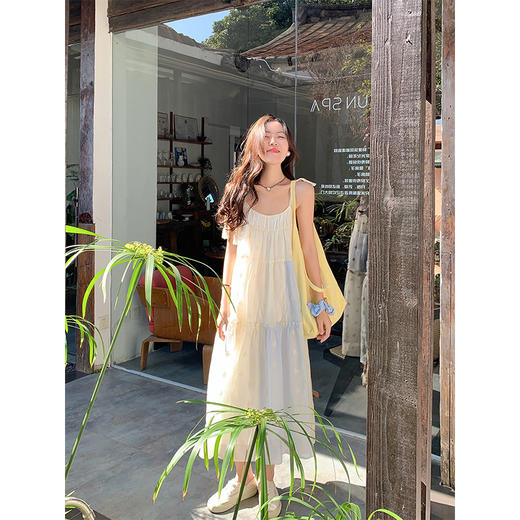 【折后再享2件88折】现货秒杀！最后一波 ！！度假风撞色拼接吊带连衣裙 日常249.99 立减140 秒杀109.99！ 商品图2