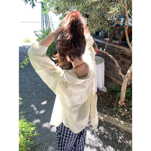 <曾小咸推荐>百搭衬衫灰色背心格子休闲裤 商品图4