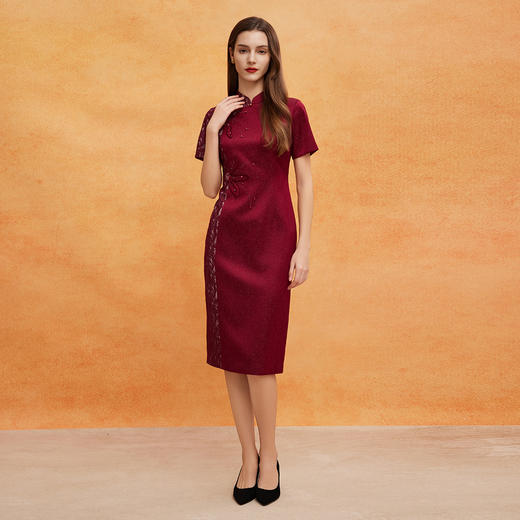 QF805斯尔丽2025新款喜妈妈商场同款宴会改良拼接蕾丝旗袍烫钻连衣裙 商品图3