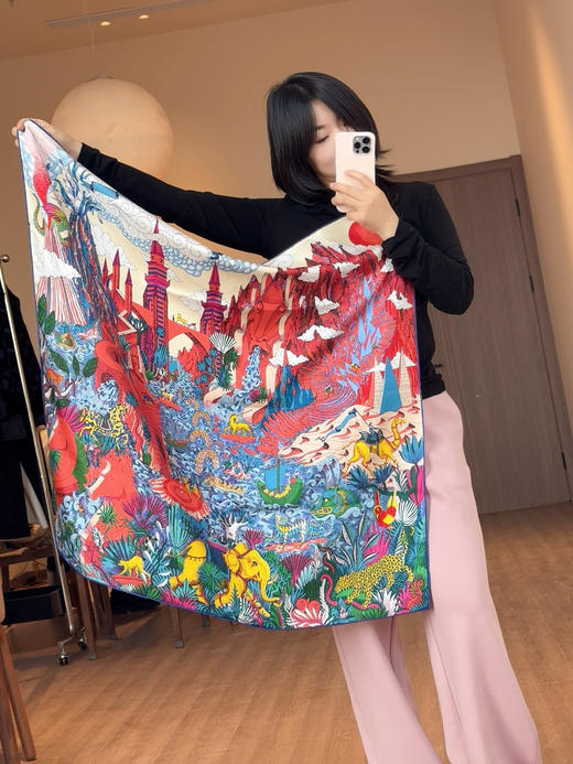 【三八节丝巾福利专场】爱美女士福利！丝奢JI品牌代工厂制斜纹100真丝丝巾手工印花 柔滑亲肤 轻盈爽滑透气 收藏JI爱MA仕同款 商品图2