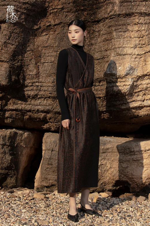 荷木HEMU丨泥行·长马甲 商品图4