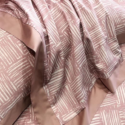 【清仓229元起/套】轻奢高端100支新疆长绒棉四件套  烫绣设计全棉套件（礼盒装）【不支持退换货】 商品图3