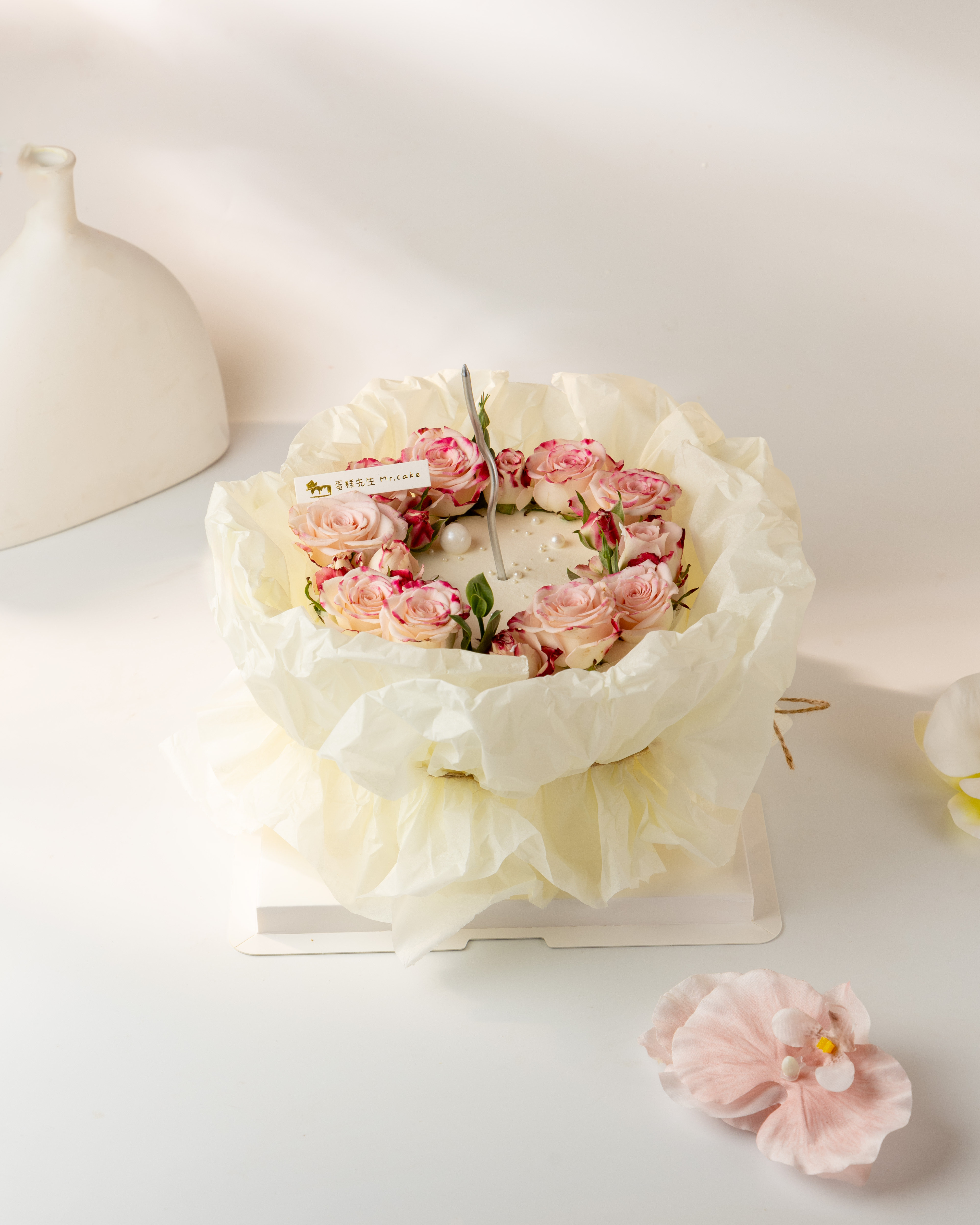 折射泡泡花束蛋糕 女神节蛋糕（百分百进口动物奶油）