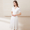 EITIE爱特爱温柔白色V领显瘦垂坠荷叶边显瘦连衣裙2025夏季新款B2507602 商品缩略图3