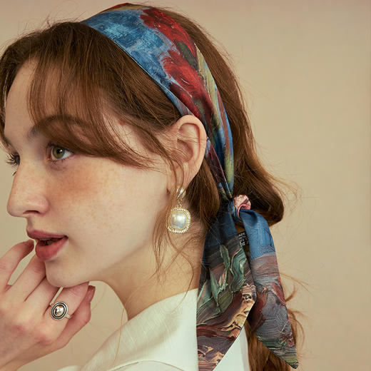 25年春新款 梵高发带、丝巾、领巾多用途（微信38活动专享，15元无门槛优惠券系统自动发放至卡包） 商品图1