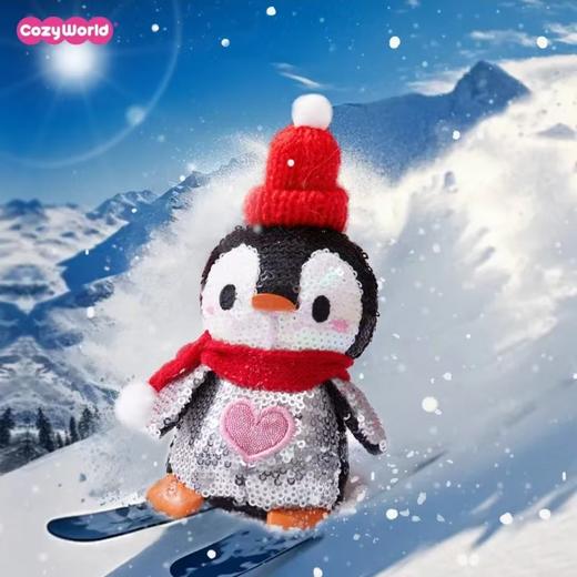 4楼Eubelle欧蓓 CozyWorld企鹅亮片挂件钥匙扣公仔玩偶 挂饰 活动价：89元 商品图0