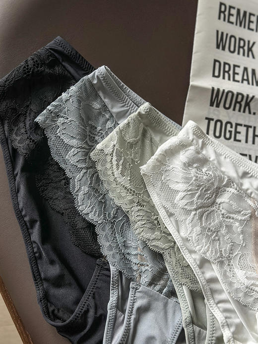 现货 THS-无【不退换】 LAp家 BRIGITTA系列内衣套装 4色 BO120 商品图1