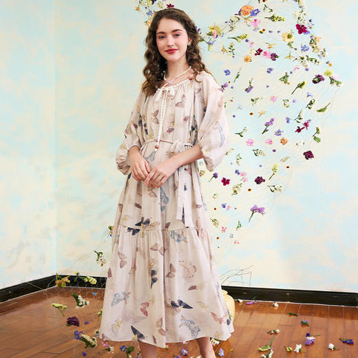 破茧成蝶 夏季新款森系风蝴蝶印花绑带灯笼袖连衣 商品图3