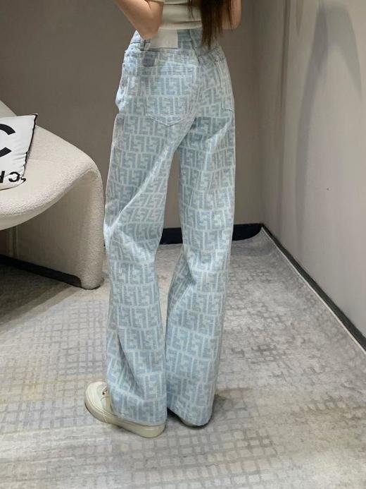 芬迪25Ss早春新款浅色提花满印直筒牛仔裤（DQJ） 商品图1