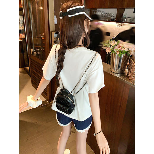 <曾小咸推荐>慵懒宽松白色字母贴钻短袖T恤 商品图4