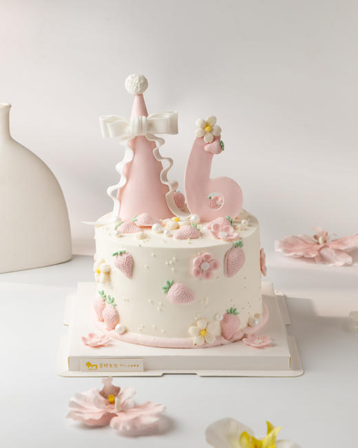 草莓礼帽公主蛋糕（数字可改） 商品图0